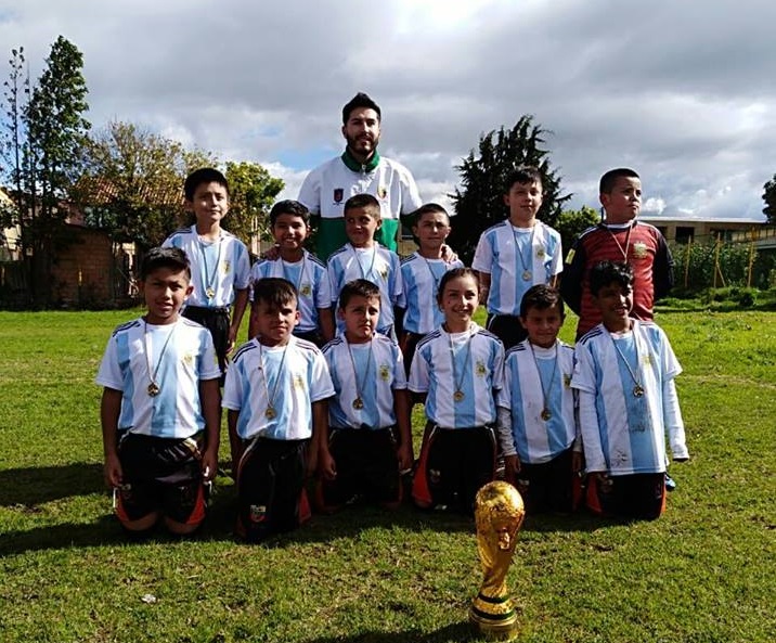 CAMPEONES MUNDIALITO FUTURAS E
