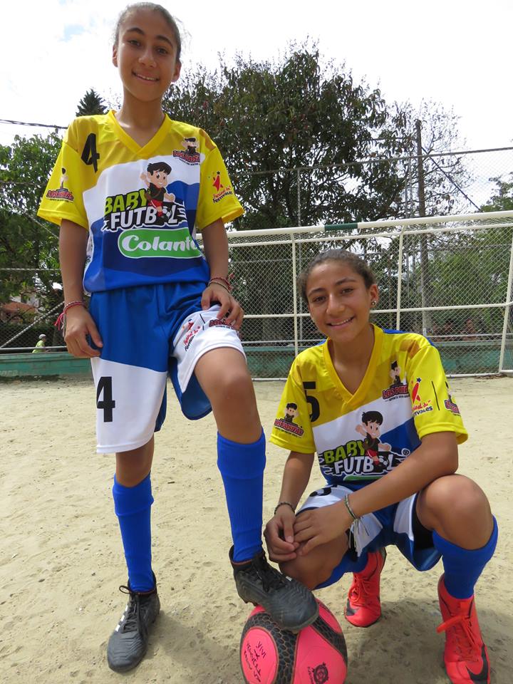 GEMELAS DEL FUTBOL 3