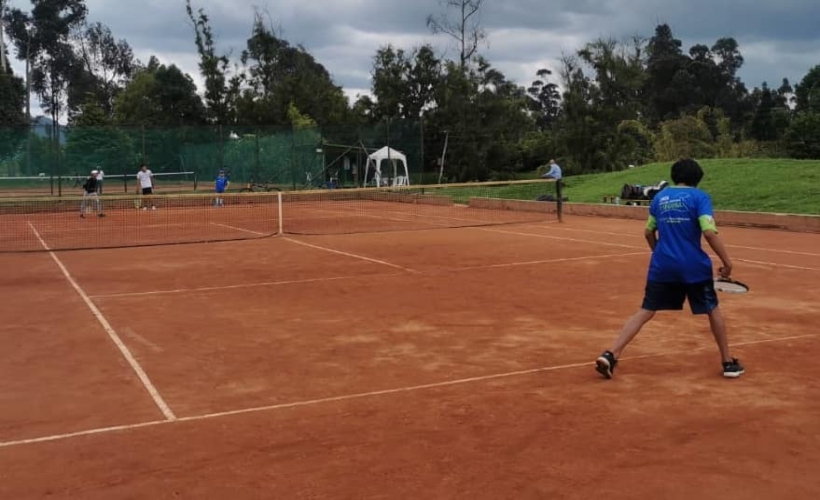 TENIS CAMPO26 JUNIO